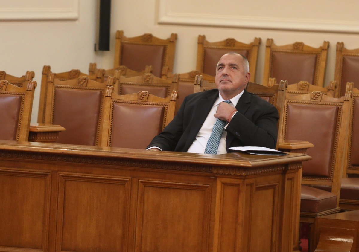 Депутатите изслушват Бойко Борисов за толсистемата