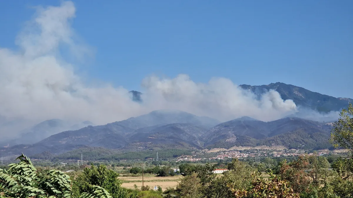 Червен код за опасност от пожари в Северна и Югоизточна България 