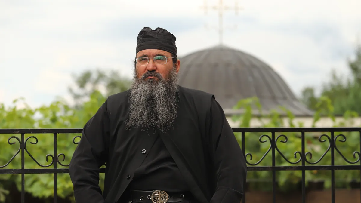 Игуменът на Гигинския манастир обяви, че напуска БПЦ след избора на патриарх Даниил