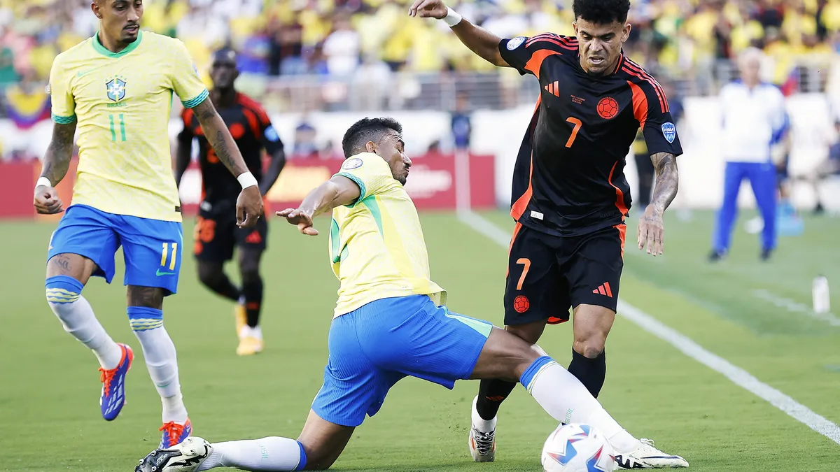Колумбия спечели групата с Бразилия, Селесао срещу Уругвай в четвъртфиналите