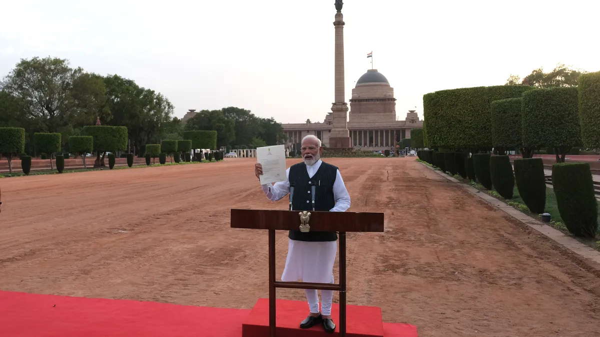 Моди се закле като премиер на Индия за трети път