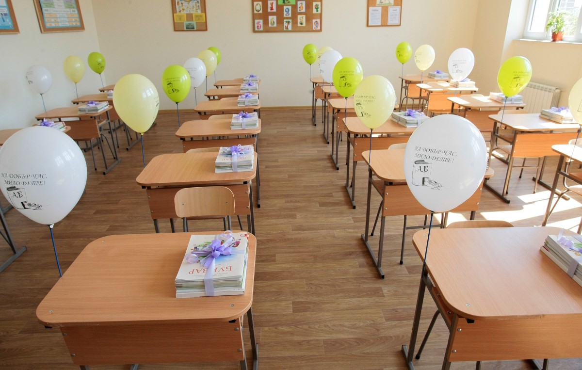 На училище в нова ситуация и по нов ред