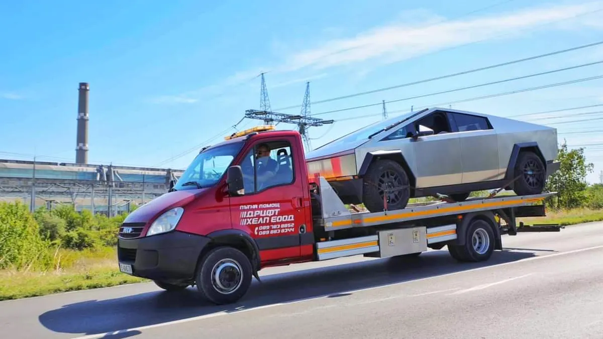 Първият електрически пикап Tesla Cybertruck в България ще се движи по улиците на Варна