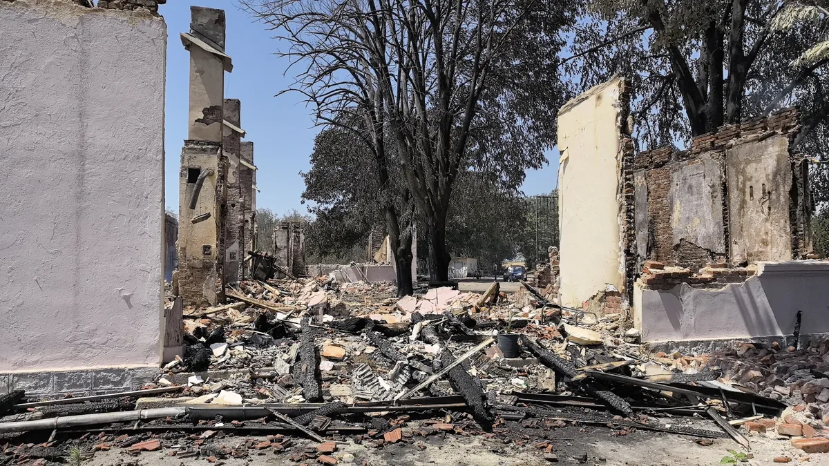 Пожар изпепели до основи основното училище в село Гранит