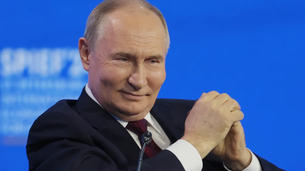 Путин: Русия увеличи производството си на боеприпаси повече от 20 пъти