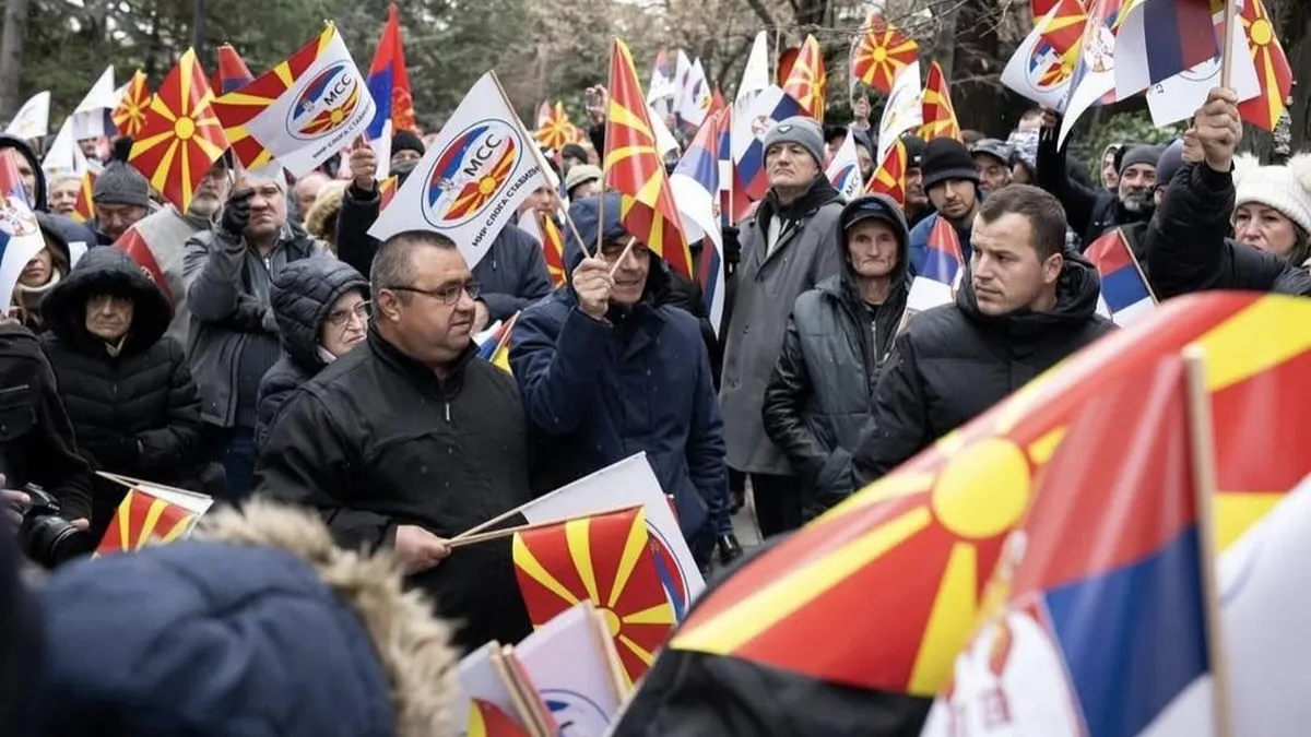 Вучич си организира митинг в своя подкрепа в Скопие