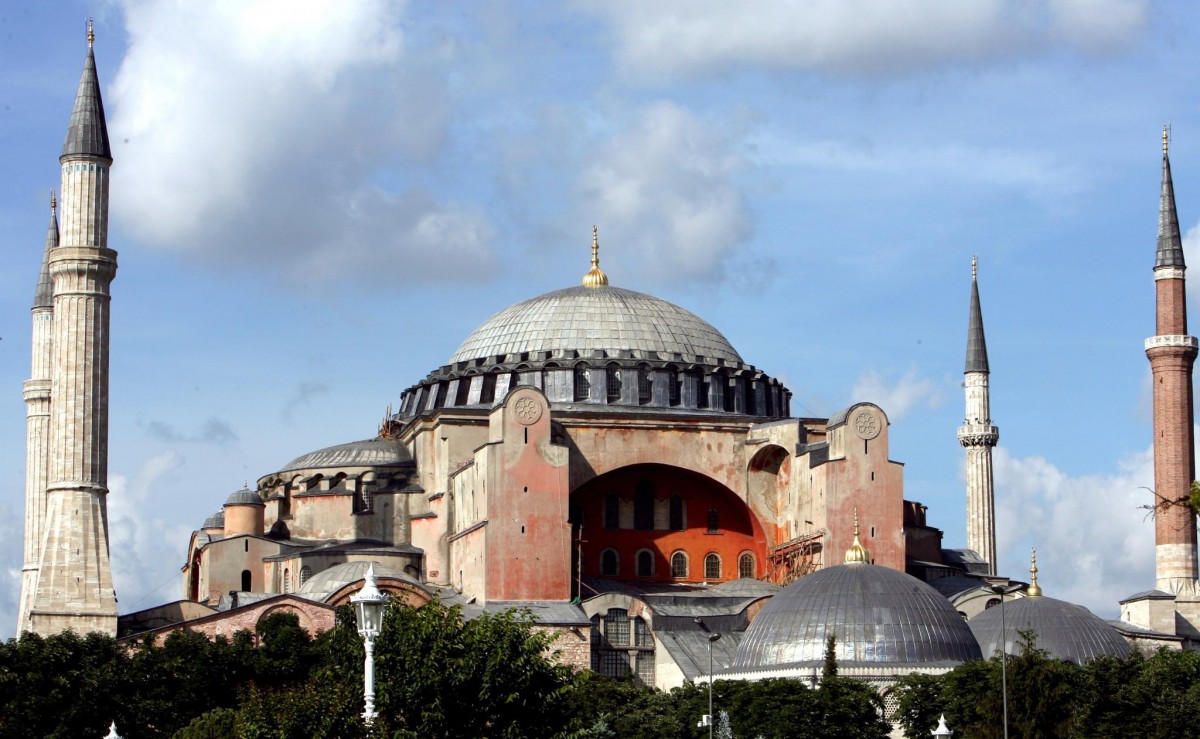 ЮНЕСКО: Промените в „Света София” ще преразгледат статута й